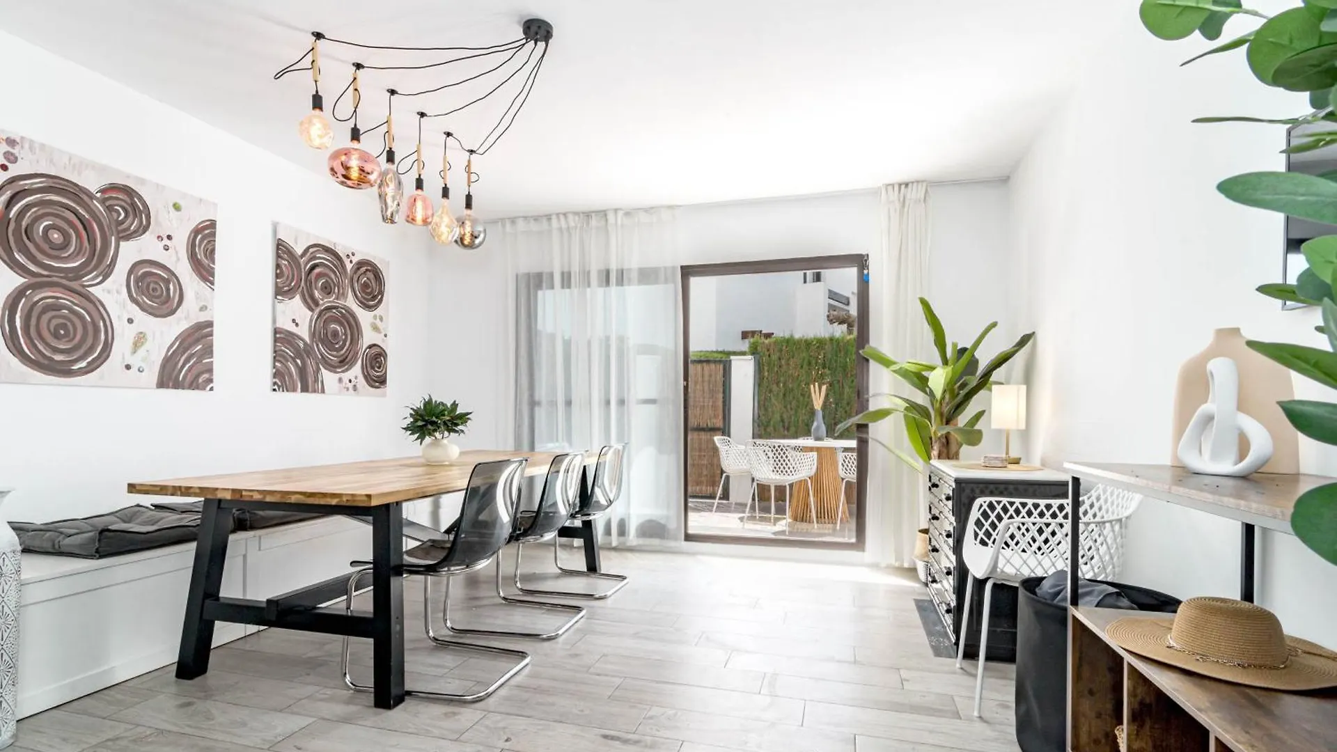 Guadalvillas 105 Марбелья 0*,  Испания
